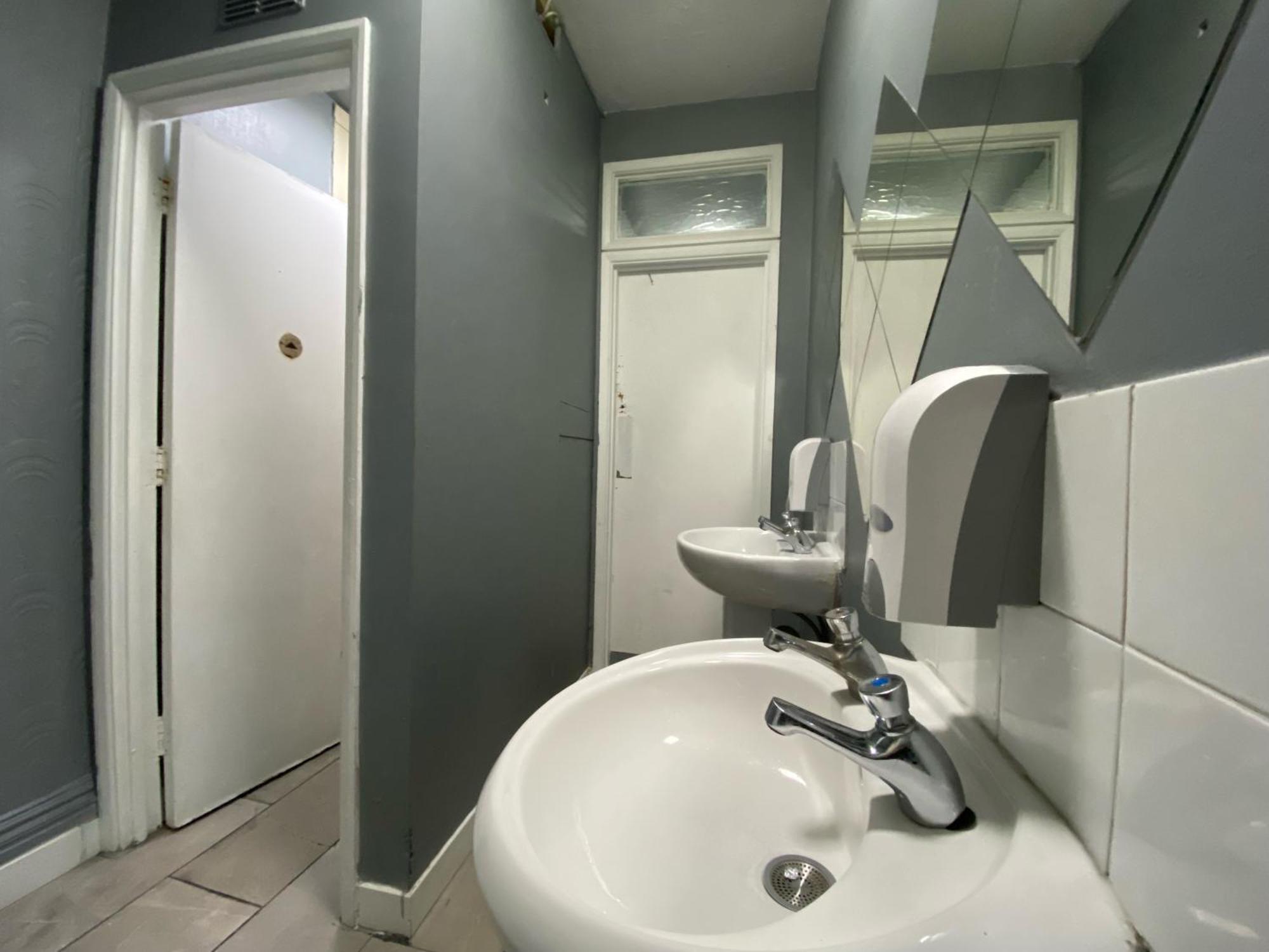 Queen Elizabeth Hostel Londen Buitenkant foto